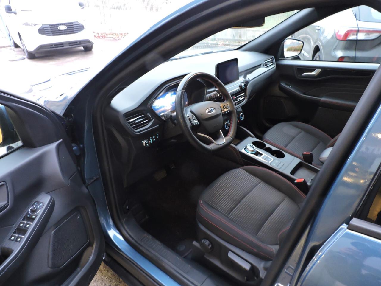 Ford Kuga 2.5 Full Hybrid 190 CV CVT 2WD ST-Line