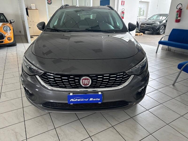 FIAT Tipo (2015-->) Tipo 1.6 Mjt S&S SW Lounge