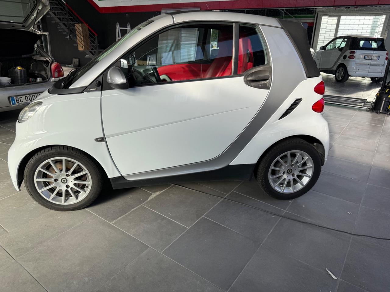 Smart ForTwo 1000 52 kW MHD cabrio passion