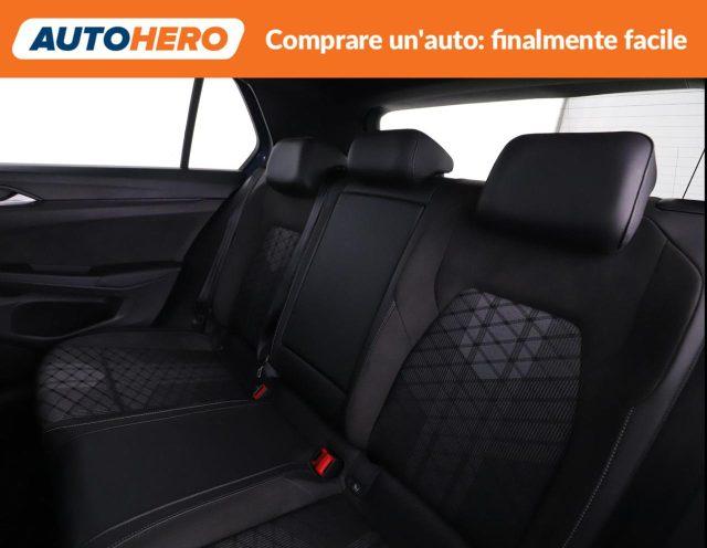 VOLKSWAGEN Golf 1.5 eTSI 150 CV ACT DSG R-Line Plus