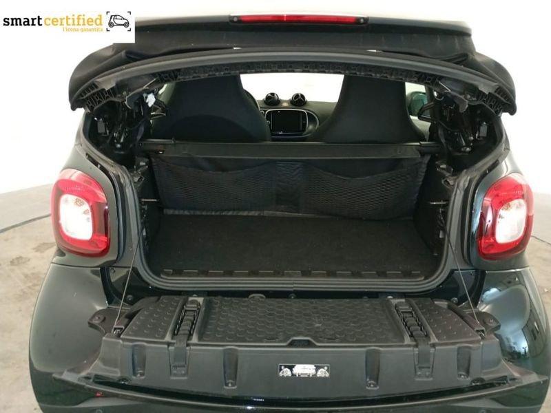 smart fortwo CABRIO EQ PULSE 22KW