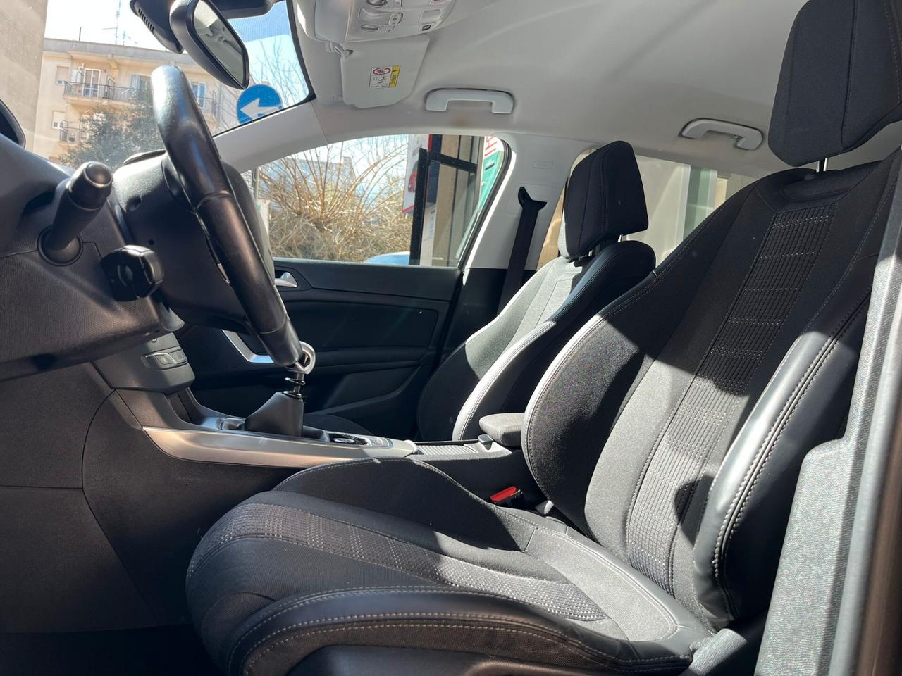 Peugeot 308 1.6 HDI - PERFETTA - 2018