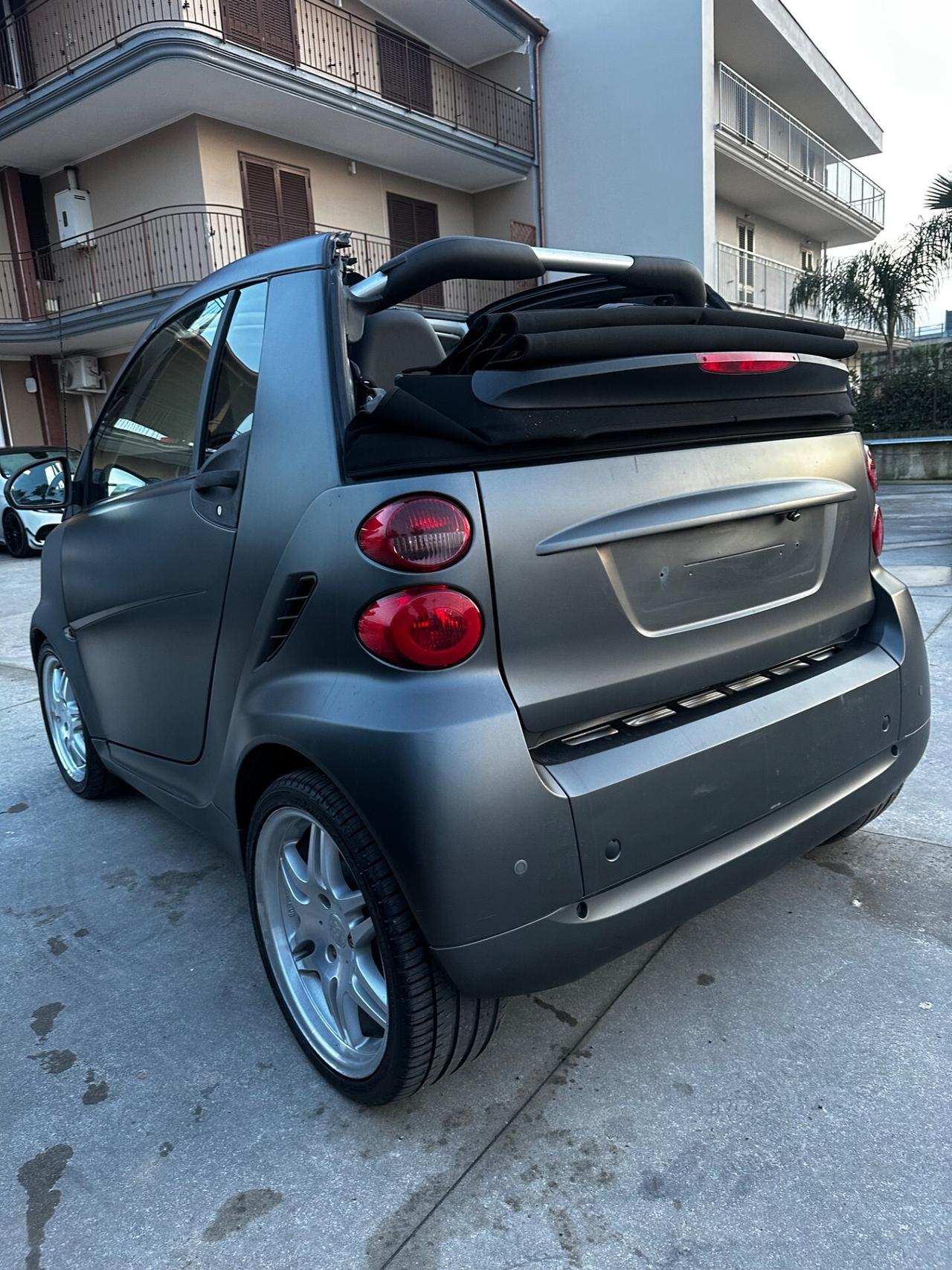 Smart ForTwo 1000 62 kW cabrio passion