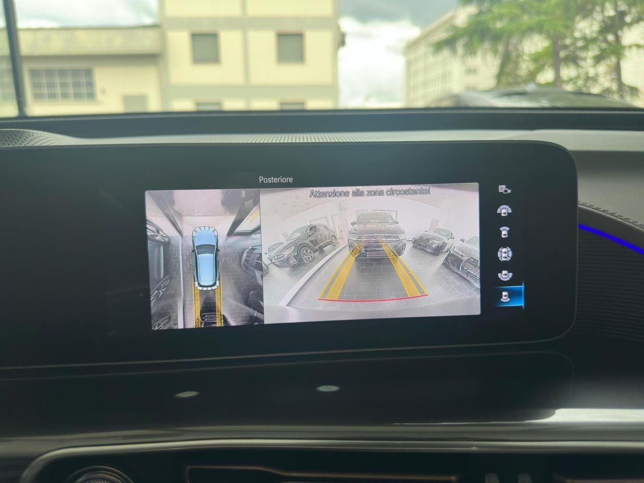 Mercedes EQC - N293 400 4Matic Premium Plus AMG Cam360° Tetto Led NAVI
