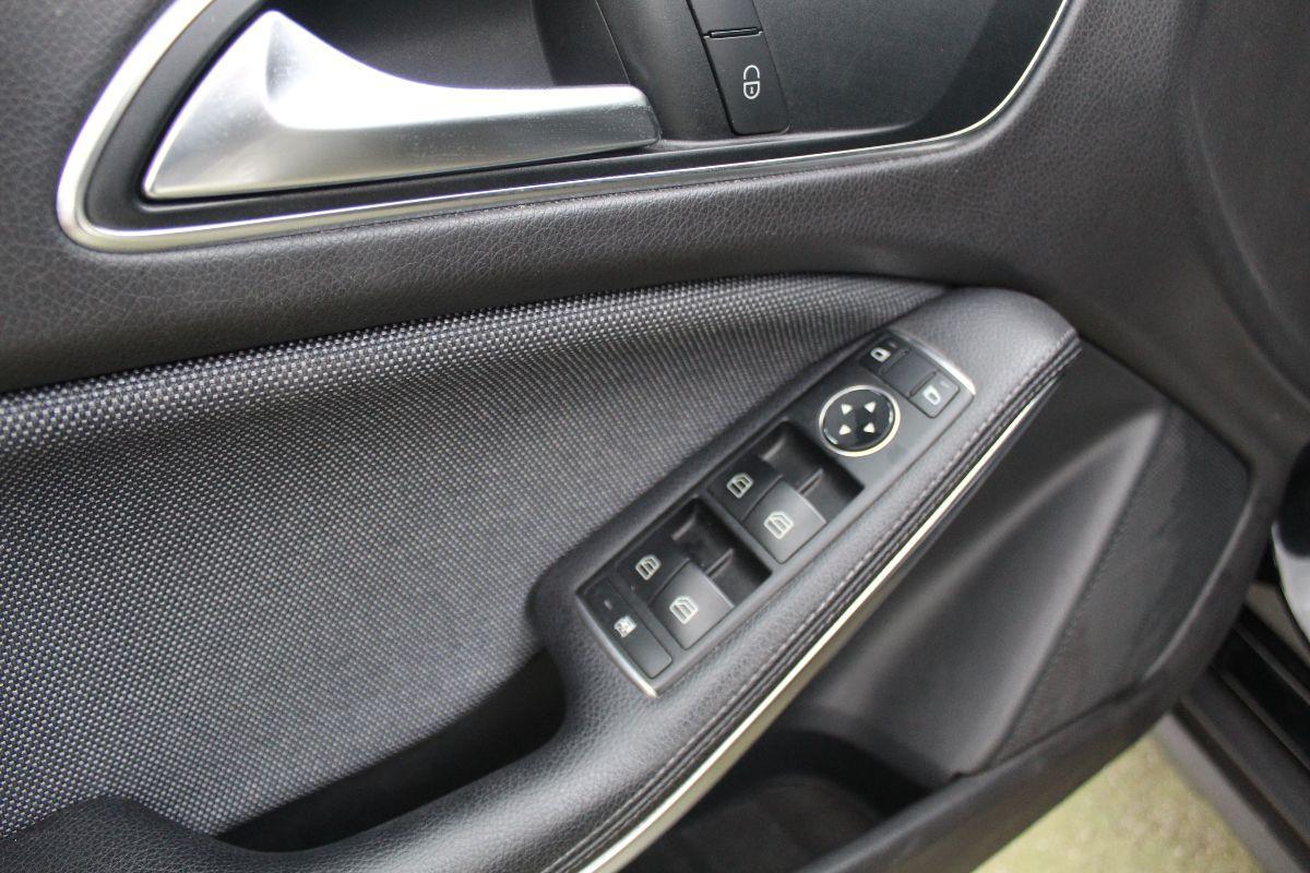 MERCEDES - Classe GLA - GLA 200 d Executive