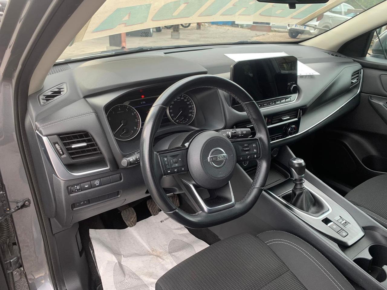 Nissan Qashqai MHEV 140 CV Business