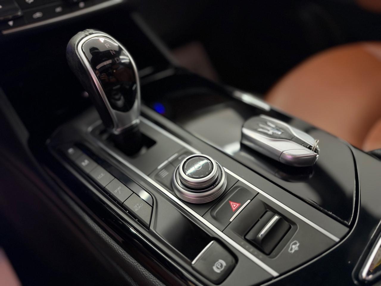 Maserati Levante V6 Diesel 250Cv Iper Full