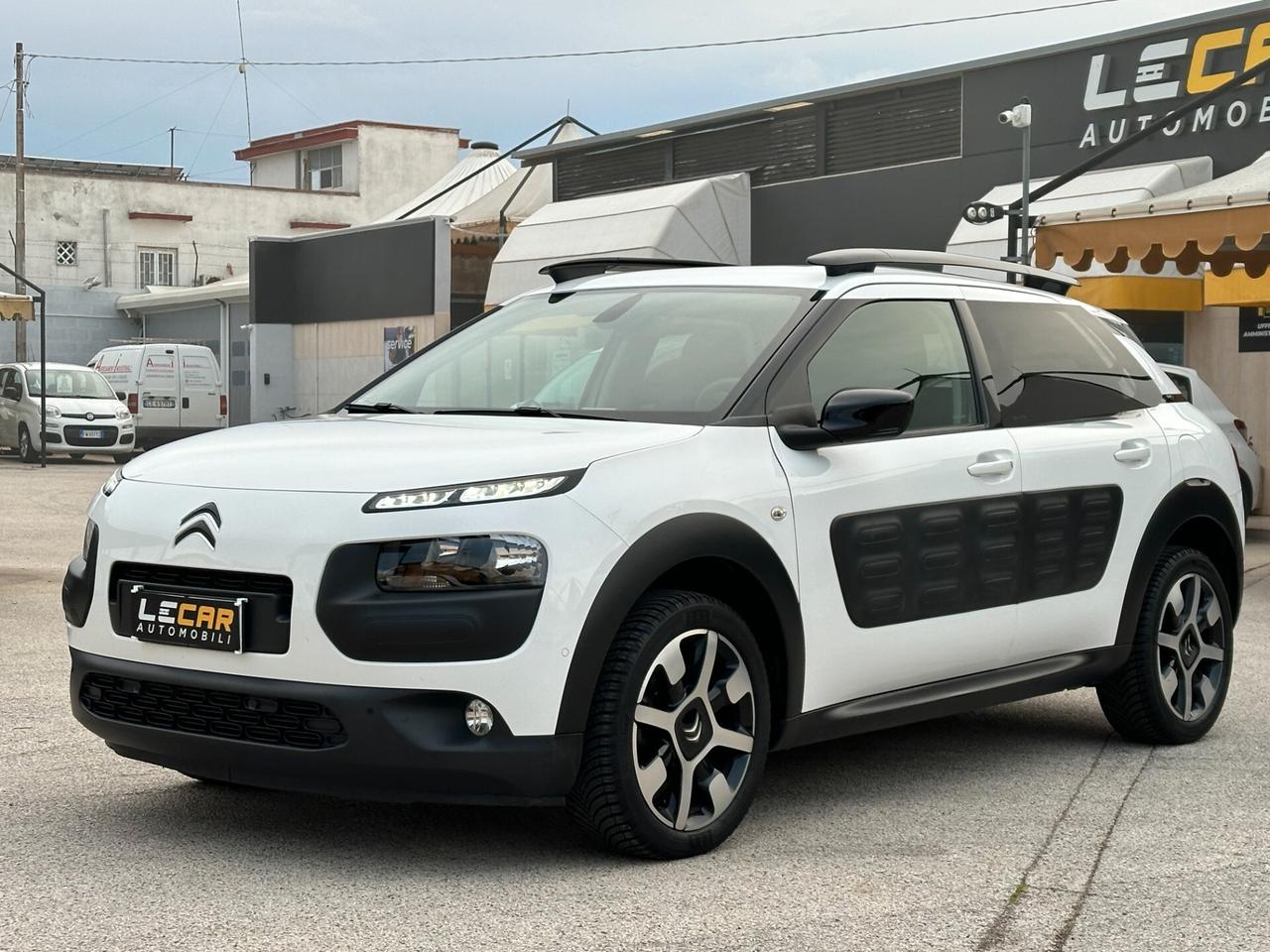 CITROEN C4 Cactus BlueHDi 100 Shine