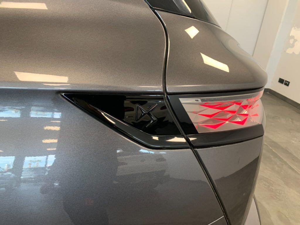 DS DS7 Performance Line + STRAFULL 1.5 BlueHDi AUTOMATICO