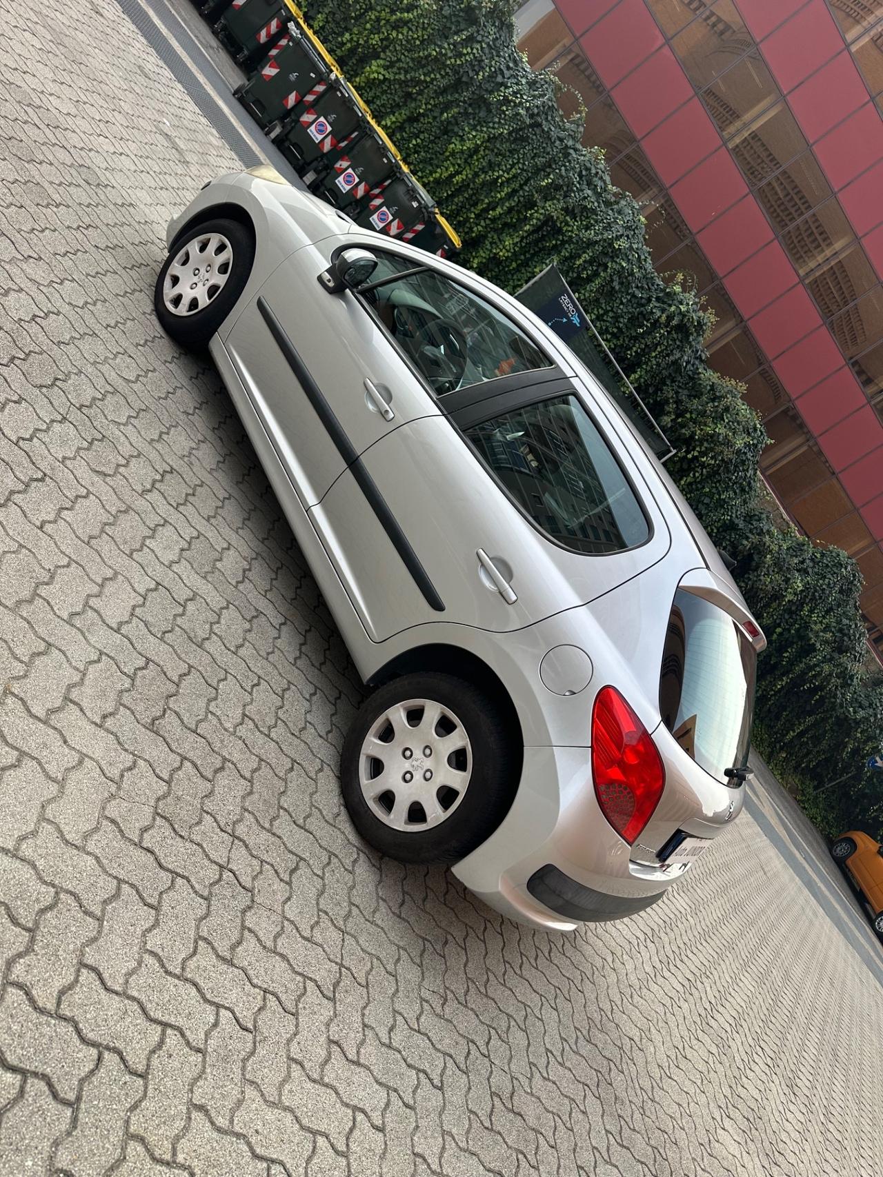 Peugeot 207 1.4 VTi 95CV 5p. Energie Sport