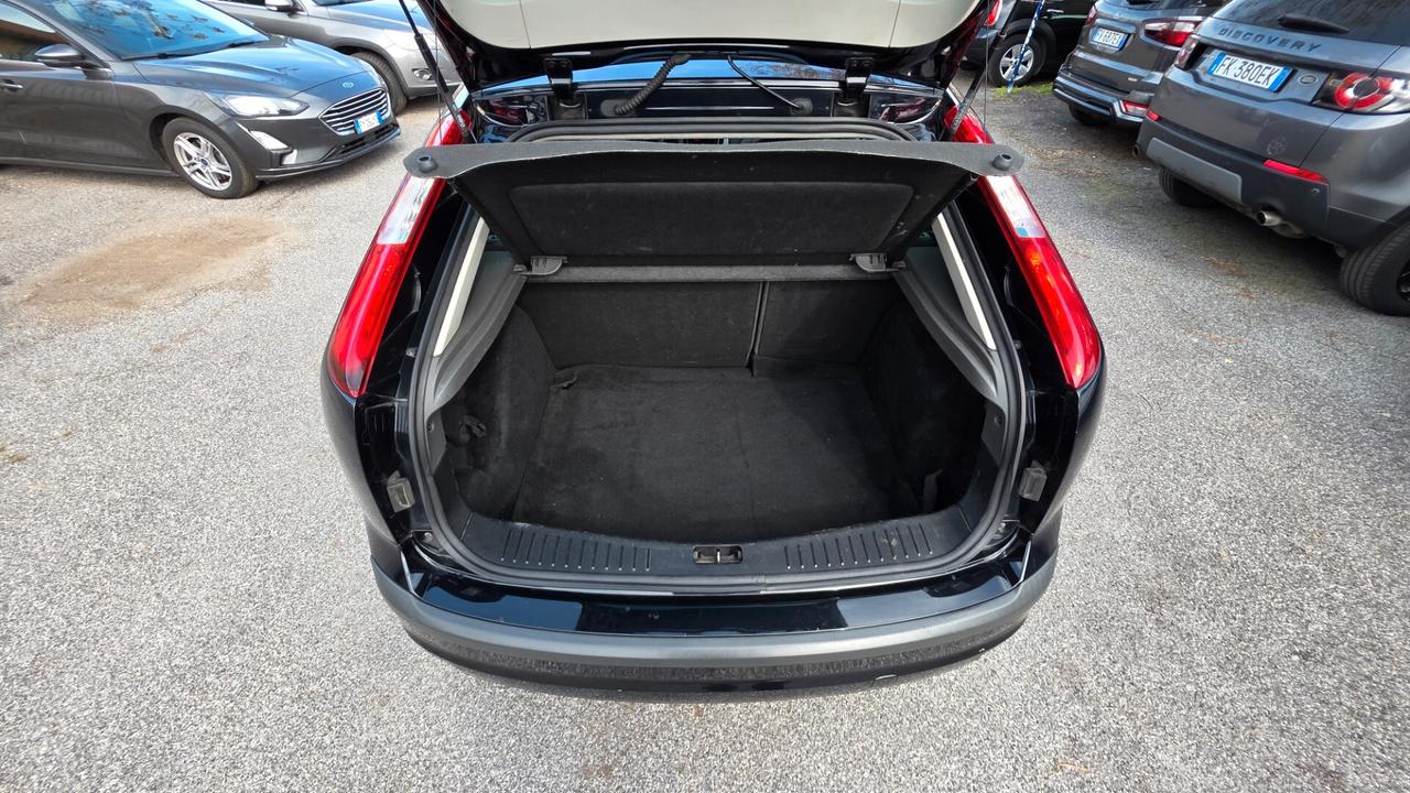 Ford Focus C-Max Focus+ 1.6 TDCi (90CV) 5p. Titanium