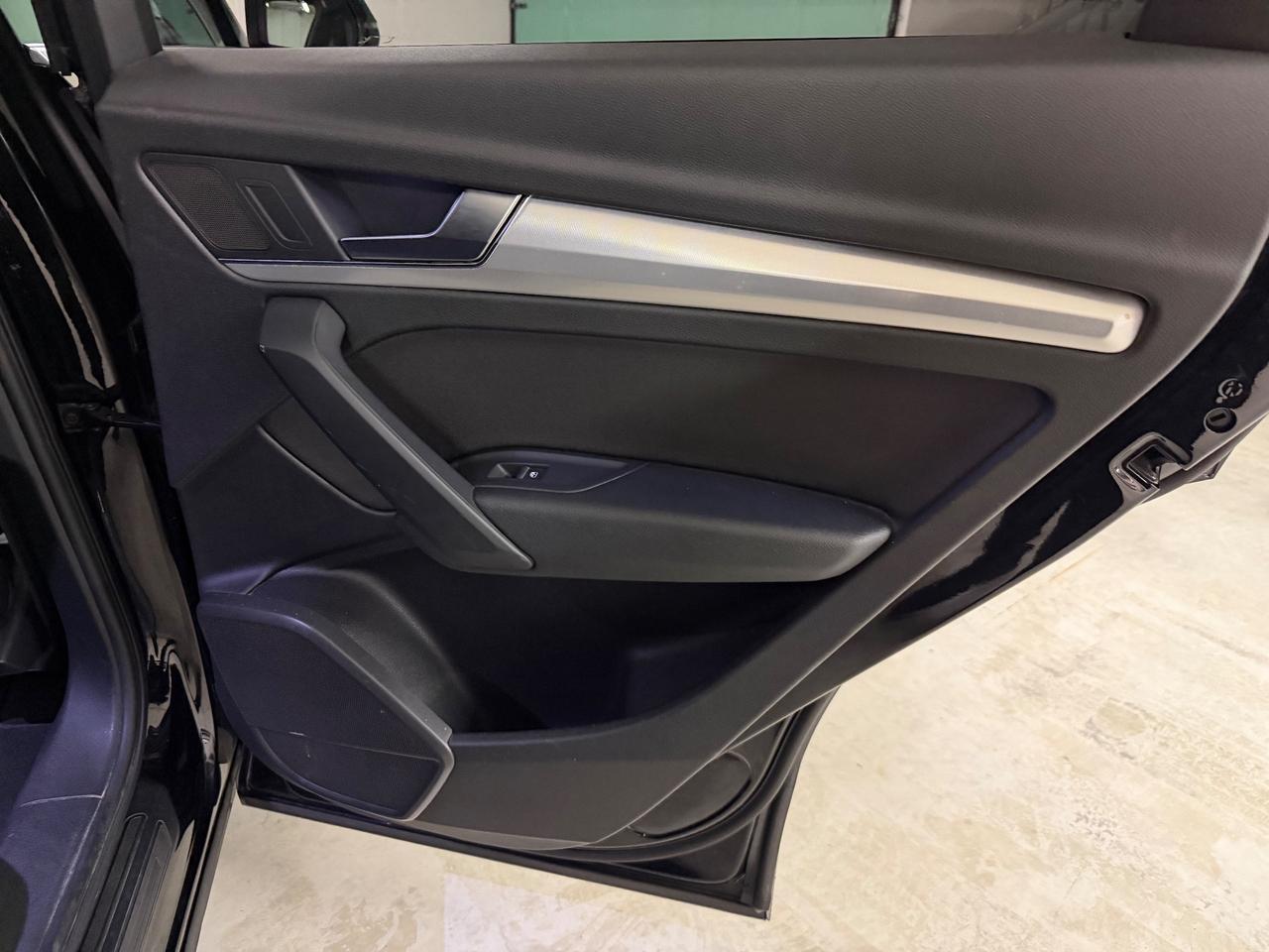 Audi Q5 2.0 TDI 190 CV quattro S tronic Business Sport