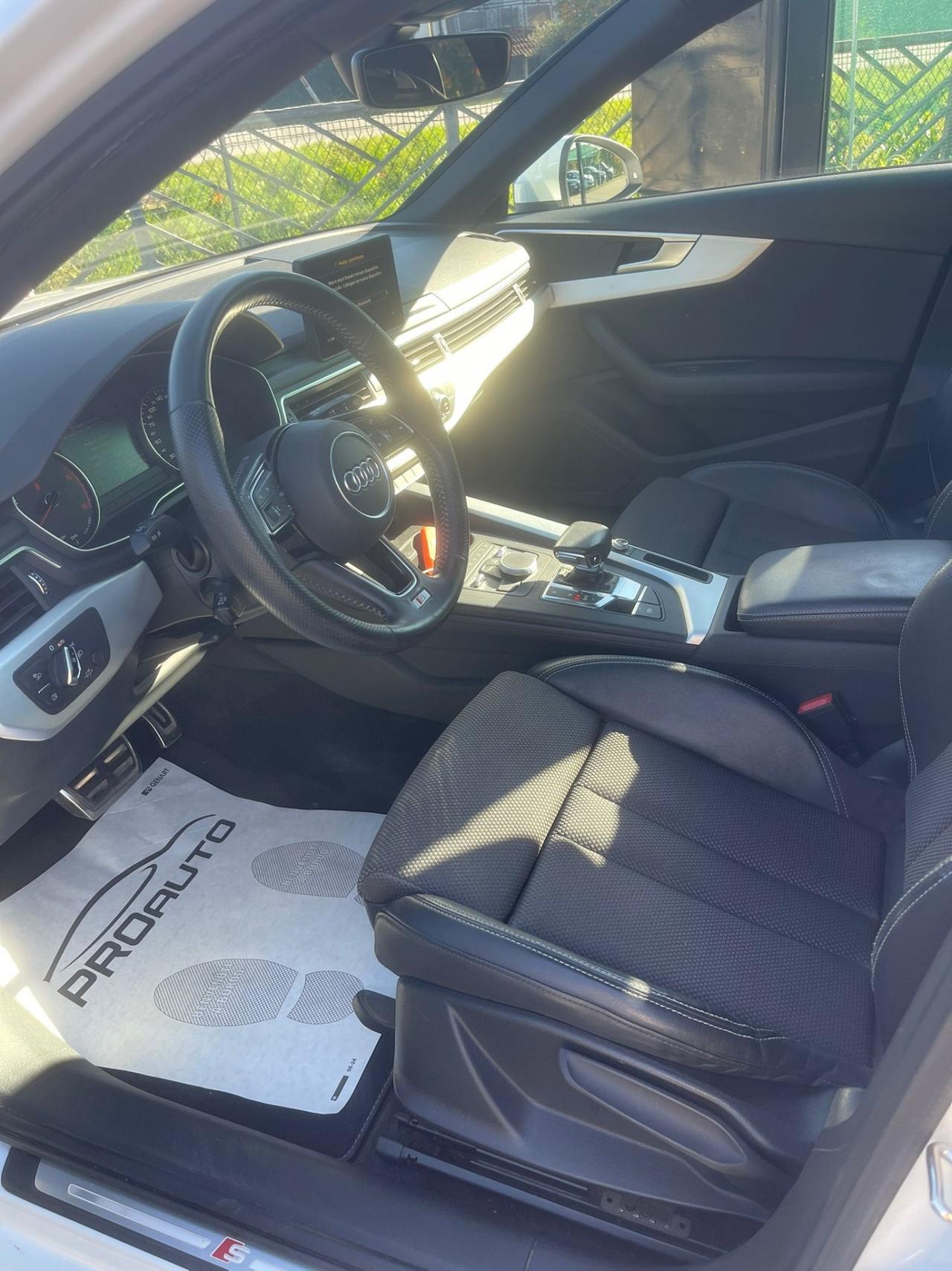 Audi A4 Avant 2.0 TDI 150 CV S tronic Business