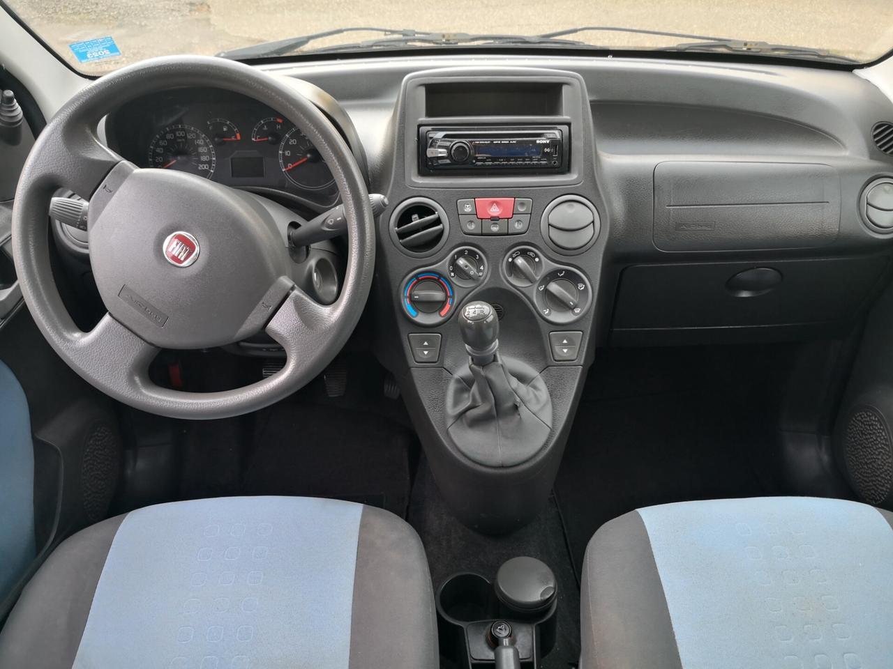 Fiat Panda 1.2 benzina neopatentati 5 porte