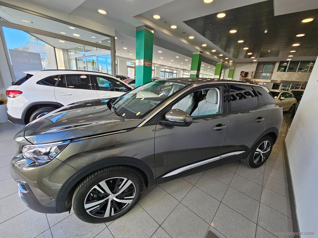 PEUGEOT 3008 BlueHDi 130 S&S EAT8 Allure