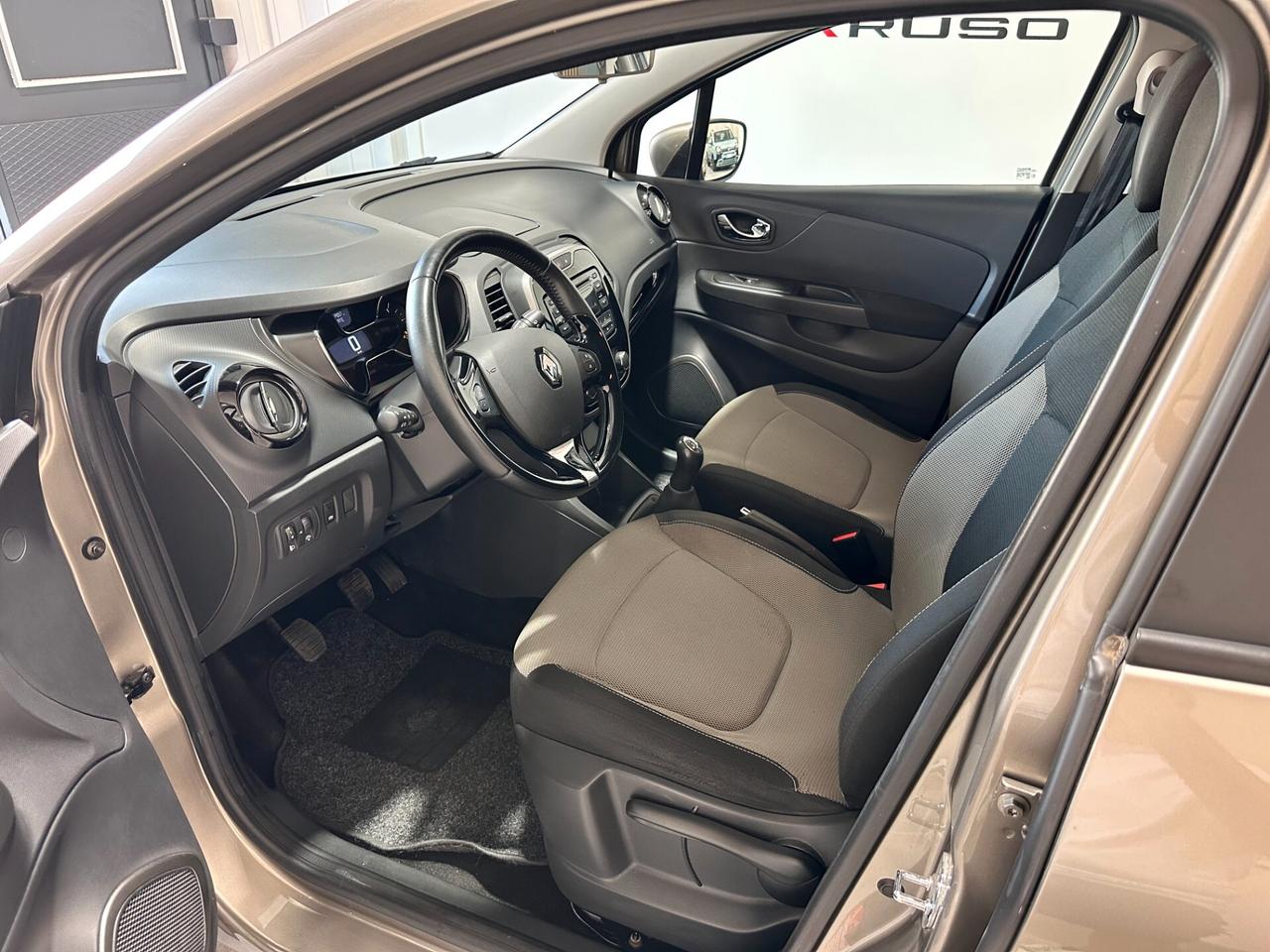 Renault Captur 1.5 dCi 90 CV UNICO PROP - DA VETRINA!!!!