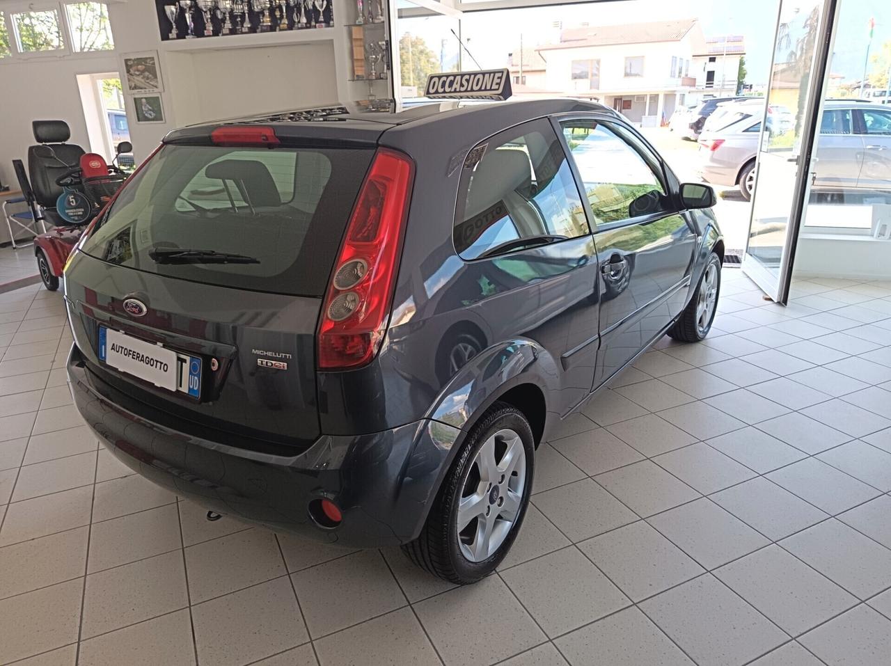 Ford Fiesta 1.4 TDCi 3p. Ghia 127000km