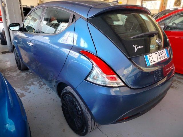 LANCIA Ypsilon 1.0 FireFly 5 porte S&S Hybrid Ecochic Silver