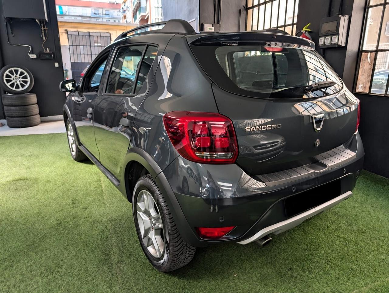 Dacia Sandero Stepway 0.9 TCe Techroad