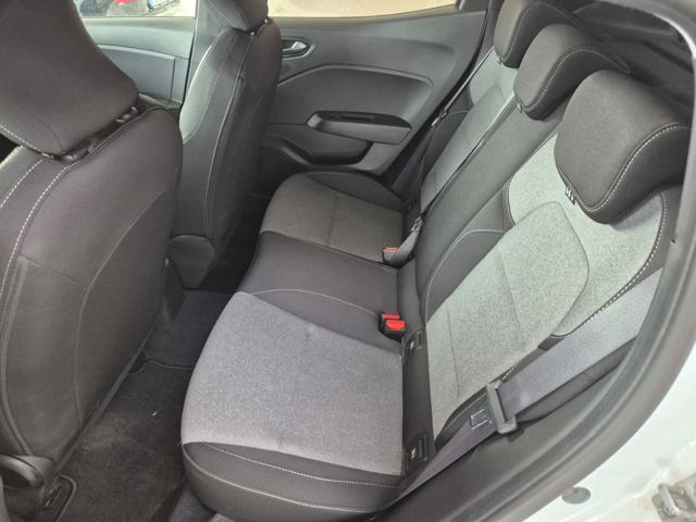 MITSUBISHI Colt 1.0L turbo 90 CV Invite