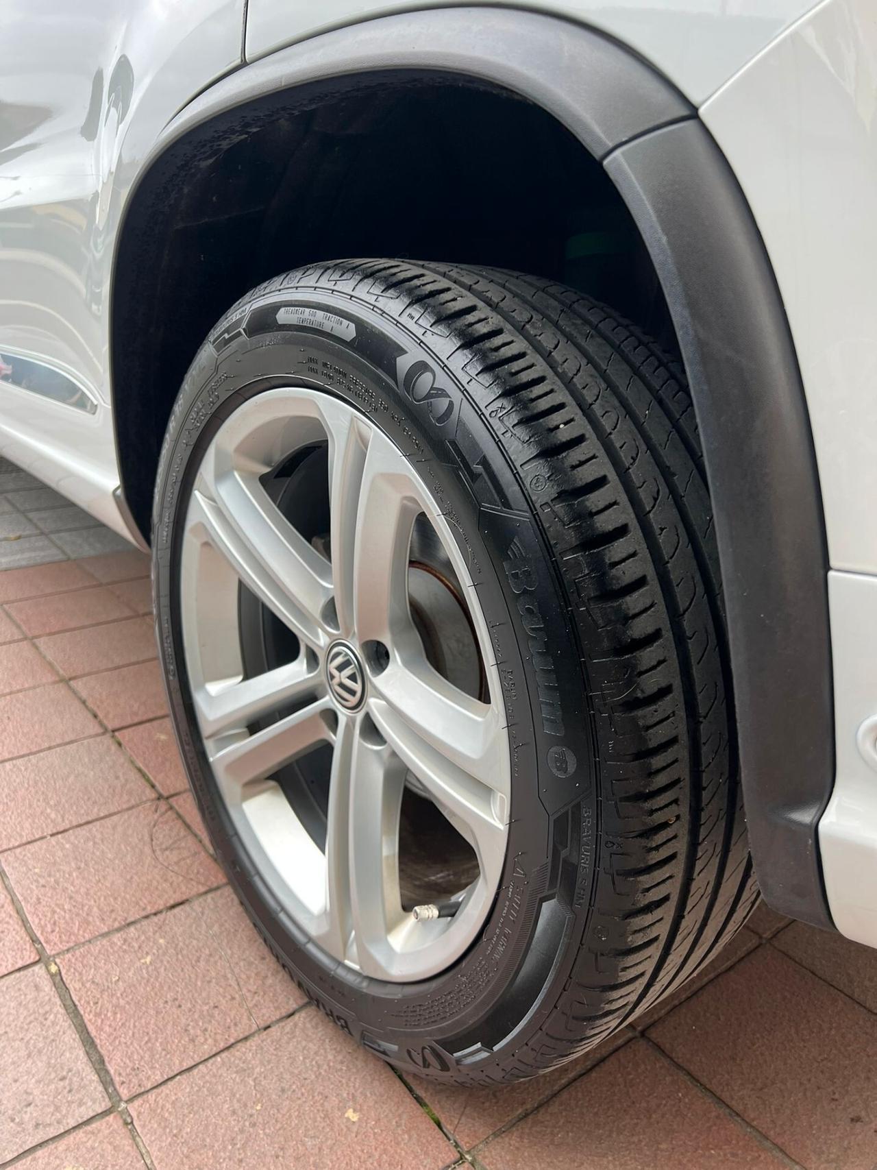 Volkswagen Tiguan 2.0 TDI 110 CV R - Line BlueMotion Technology