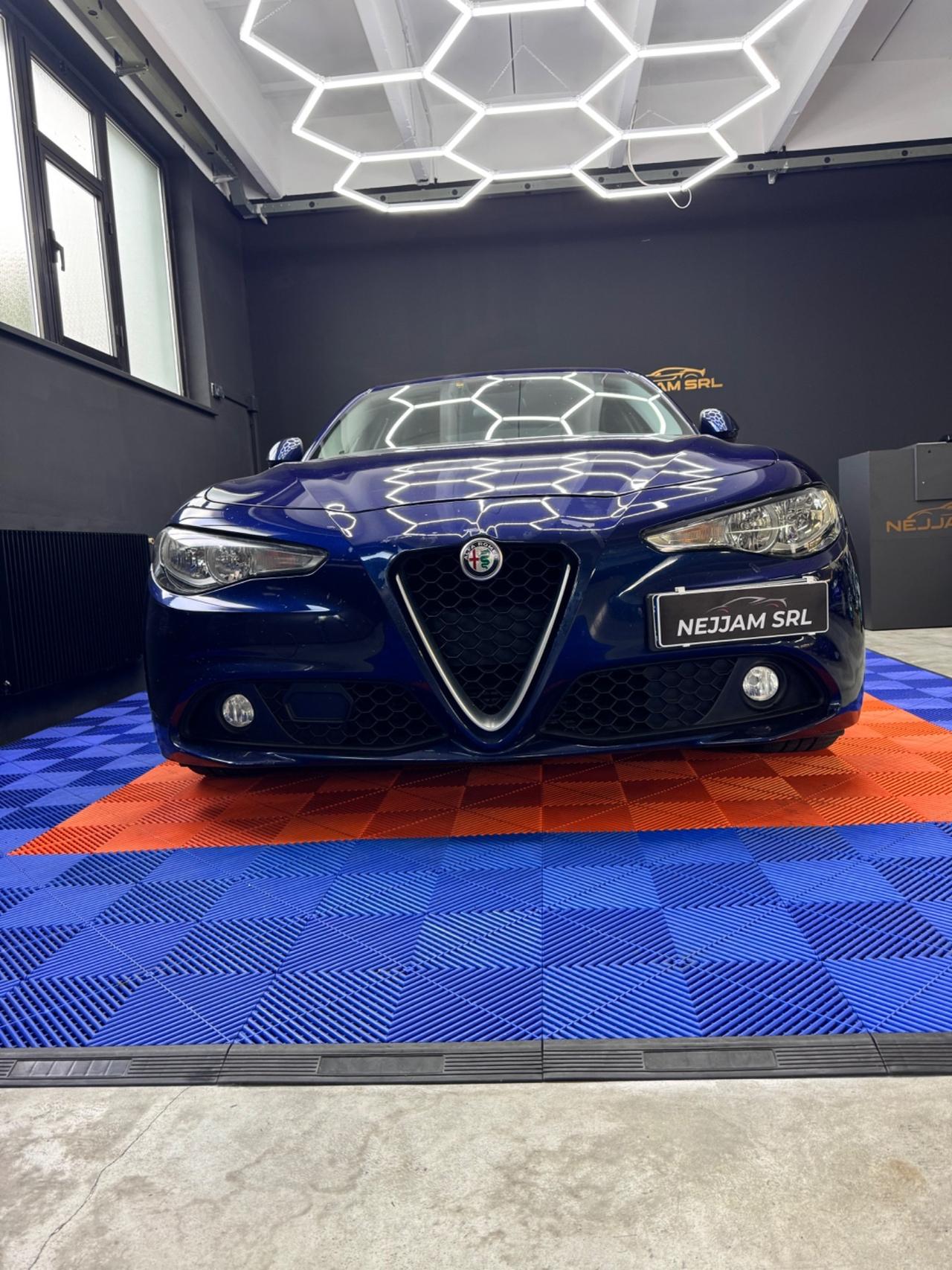 Alfa Romeo Giulia 2.2 Turbodiesel 150 CV Super