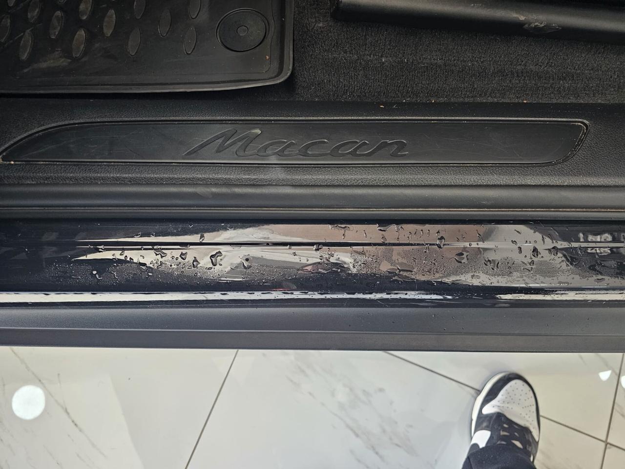 NUOVA PORSCHE MACAN TURBO 2.0 BENZINA 245CV - TETTO PANORAMICO APRIBILE