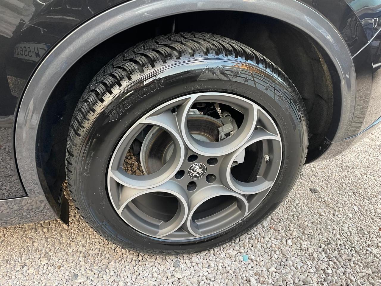 Alfa Romeo Stelvio 2.2 Turbodiesel TI 210 CV Q4