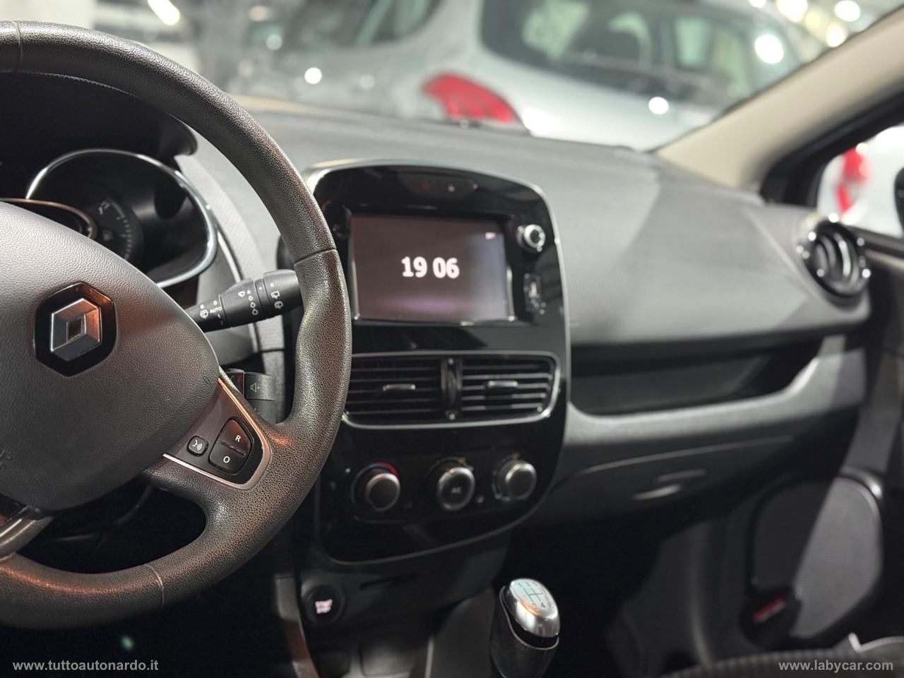 RENAULT Clio dCi 8V 75 CV 5 porte Duel2