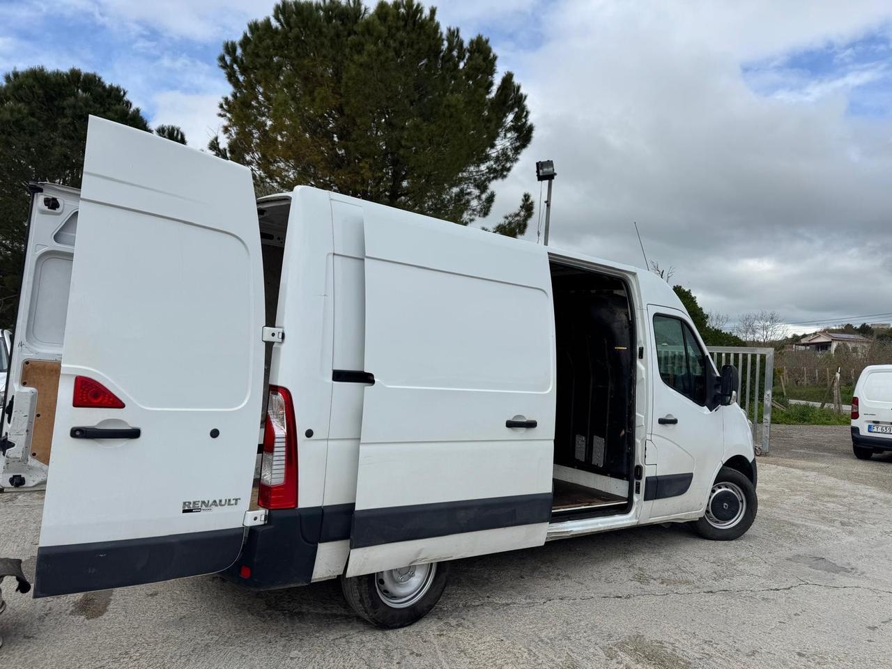 Renault Master 2.3 dci diesel 107kw 145cv furgone