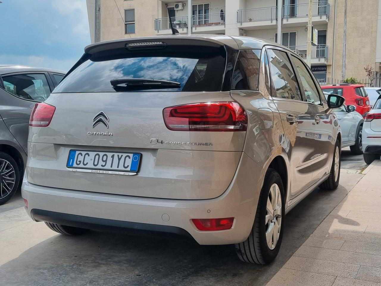 Citroen C4 Grand Spacetourer 130 S&S EAT8 Feel