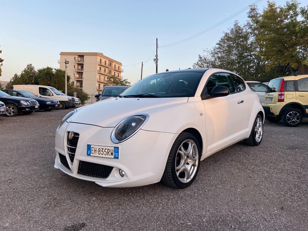 Alfa Romeo MiTo 1.6 JTDm-2 (Bianco Opaco)