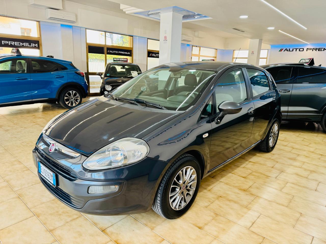 Fiat Punto 1.3 Mjt 95 CV 5 porte Distribuz. Nuova