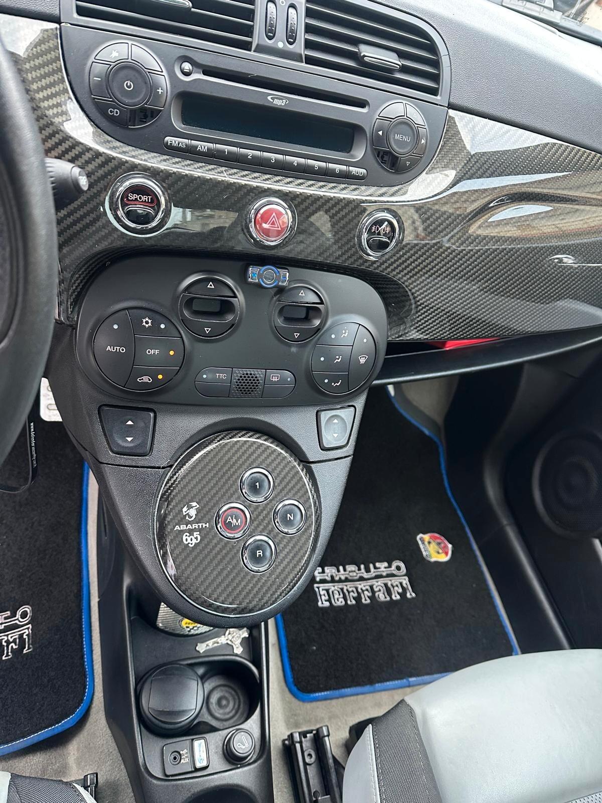 Abarth 695 1.4 Turbo T-Jet 190 CV Biposto