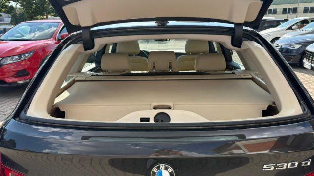BMW 530 dA 258CV Touring Luxury **UNICO PROPRIETARIO**