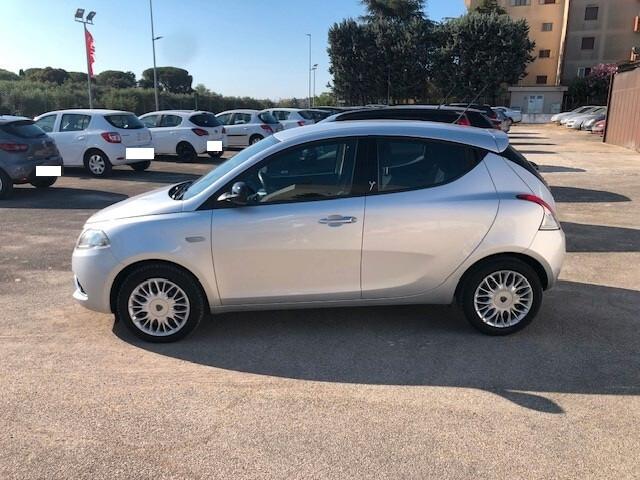 Lancia Ypsilon 1.3 MJT 16V 95 CV 5 porte S&S Gold