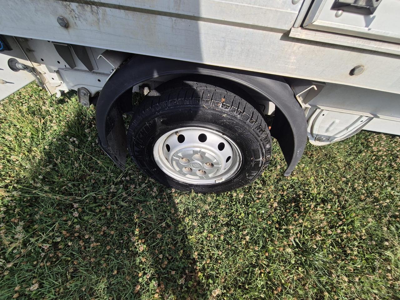 Fiat Ducato centinato 2.3 130 CV cassone