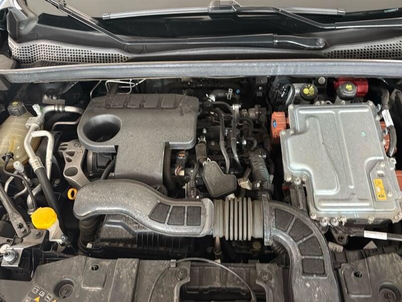 Renault Captur E-Tech hybrid 1.6 E-TECH HEV 145 EVOLUTION AUTO