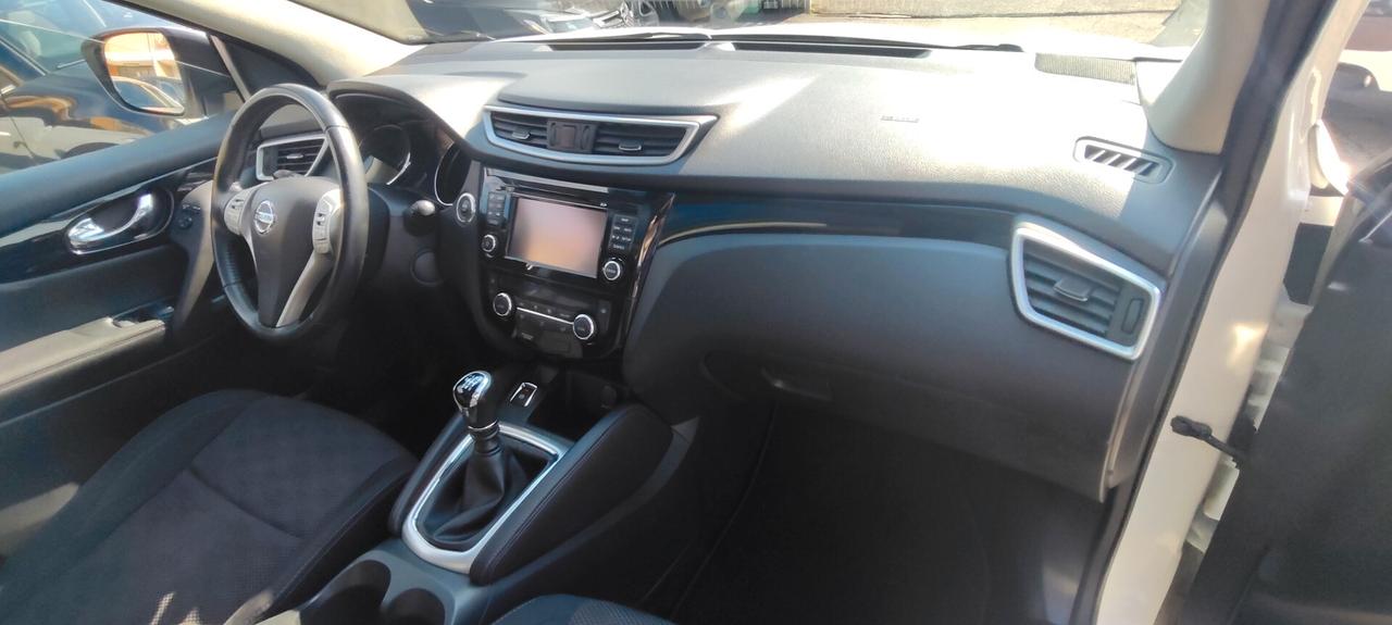 Nissan Qashqai 1.2 DIG-T Tekna