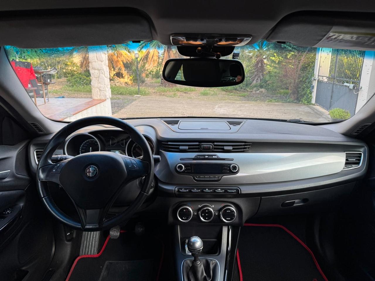 Alfa Romeo Giulietta 1.6 JTDm-2 105 CV Distinctive