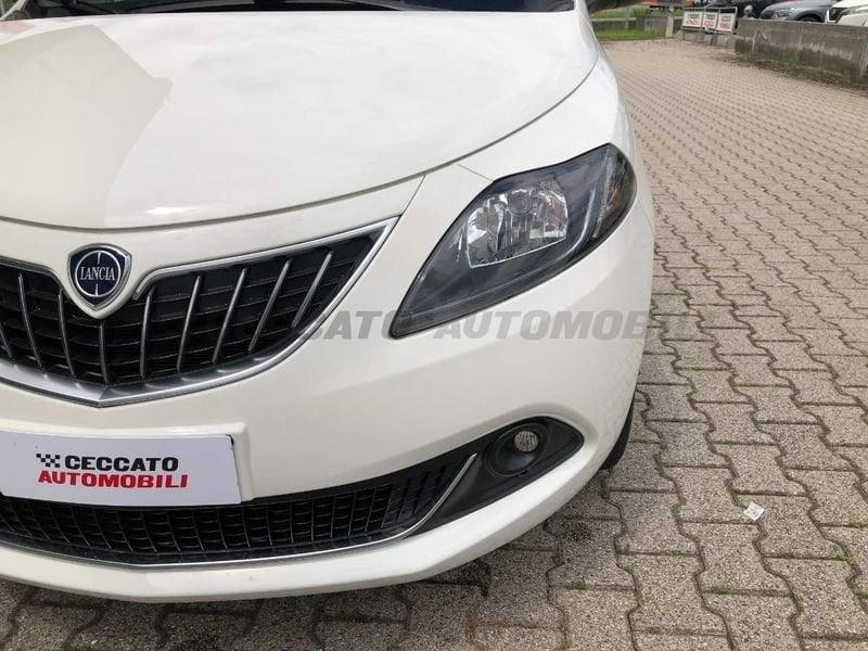 Lancia Ypsilon My24 402 Platino 1.0