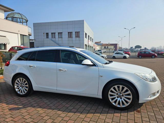 OPEL Insignia 2.0 CDTI Sports Tourer Cosmo