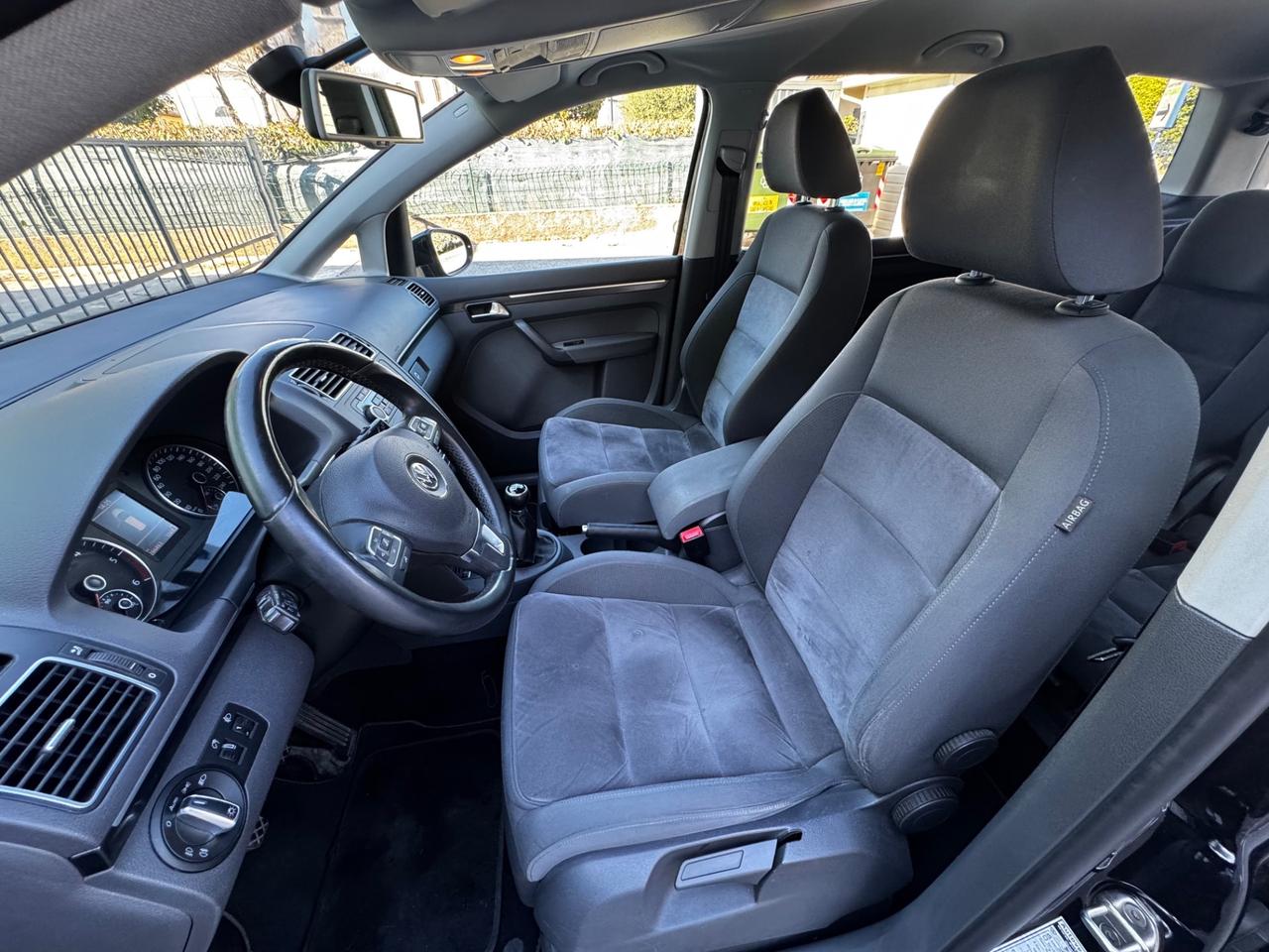 Volkswagen Touran 2.0 TDI 140 CV Highline 7 posti