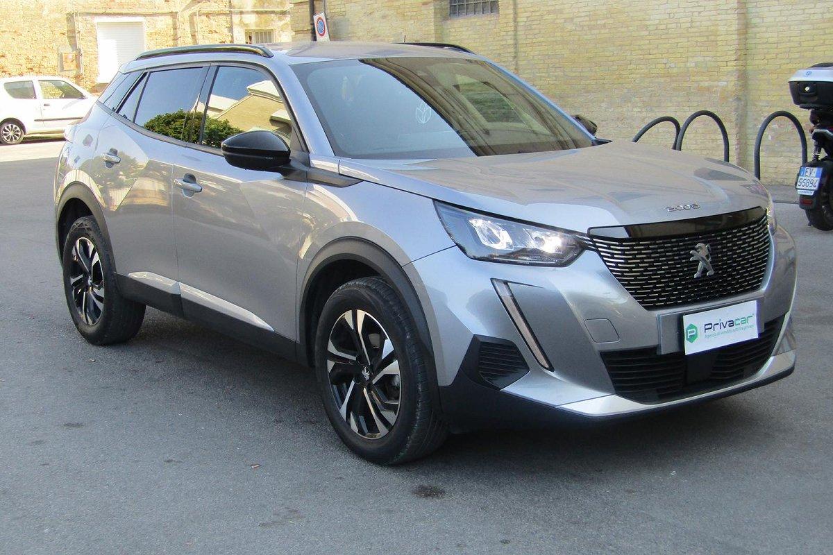 PEUGEOT 2008 PureTech 100 S&S Allure