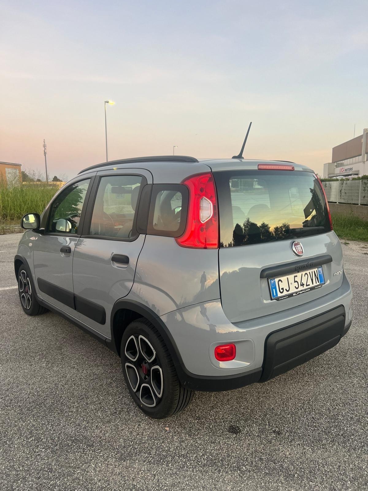 Fiat Panda 1.0 FireFly S&S Hybrid Sport
