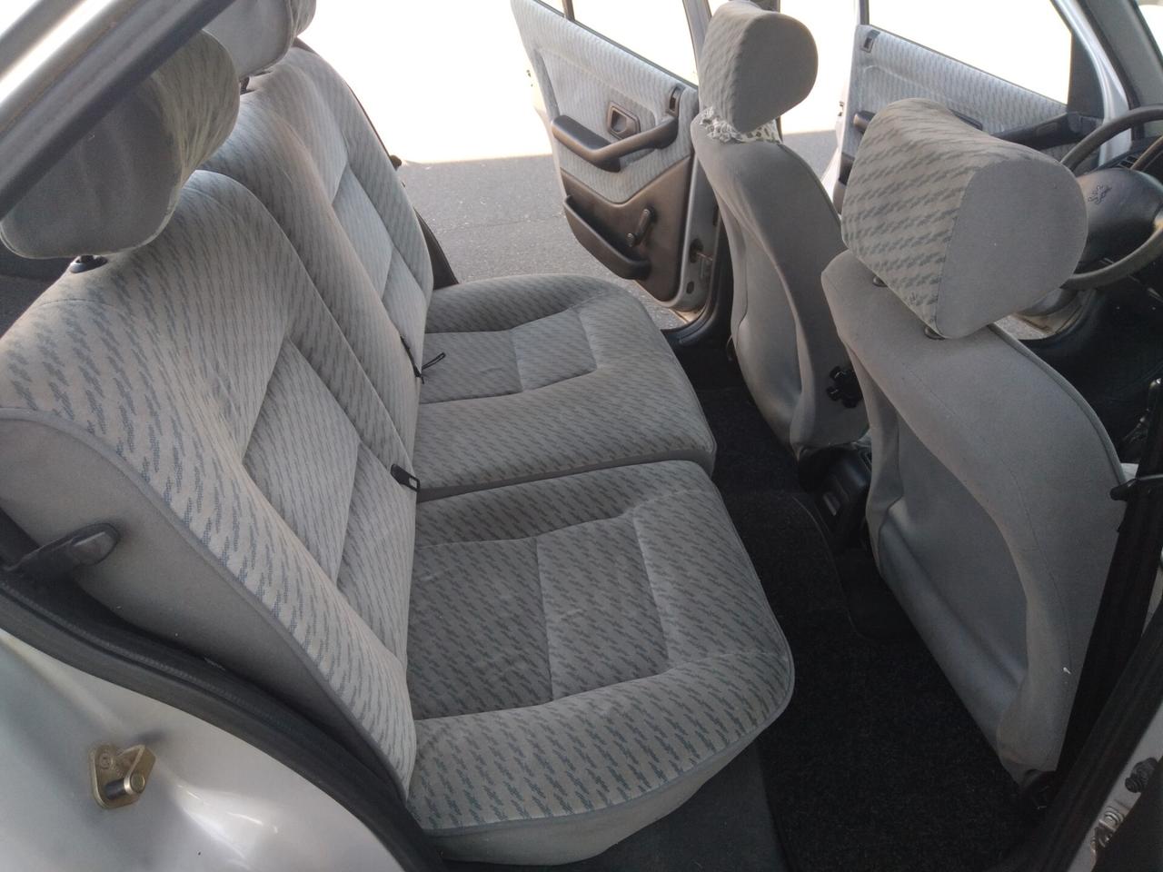 Peugeot 306 1.6i 88cv cat 5 porte XT x neopatentati