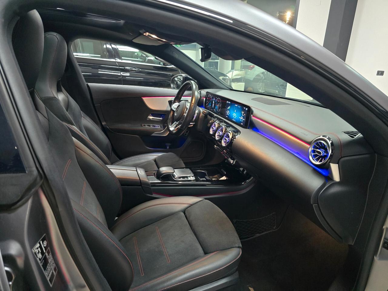 Mercedes-benz CLA 200 d S.W. Automatic Premium (Tetto)