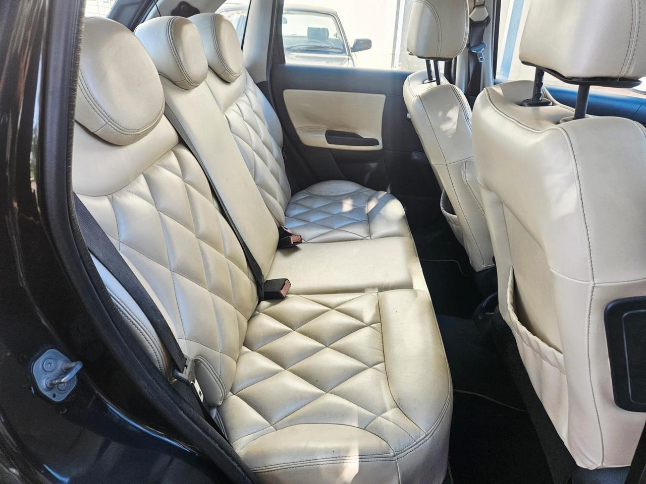 Citroen C3 1.1 Gold by Pinko
