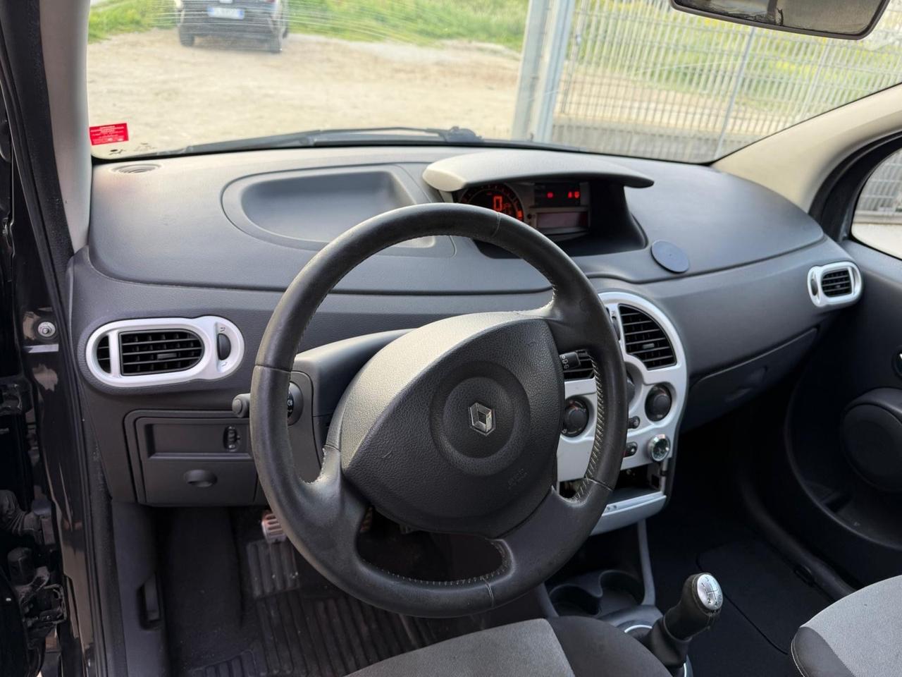 Renault Modus 1.5 dCi 85CV Dynamique