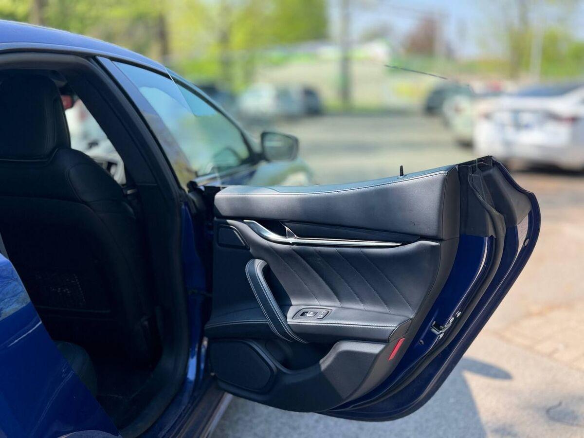 Maserati Ghibli 3.0 V6 ds Gransp.250cv auto my19